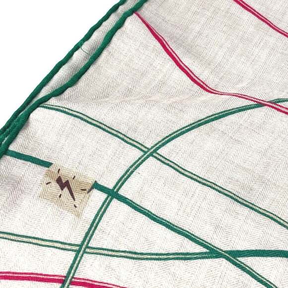 HERMES Cream Silk Scarf - Picture 10 of 15